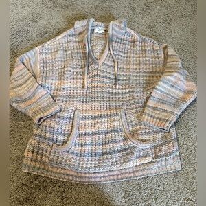 Beautiful aerie women’s size large hooded multi-color sweater